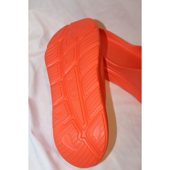 Athletic_Shoes